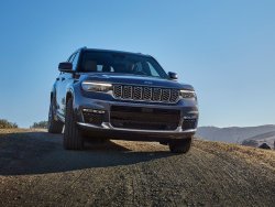 Новый Jeep Grand Cherokee начнут продавать в России
