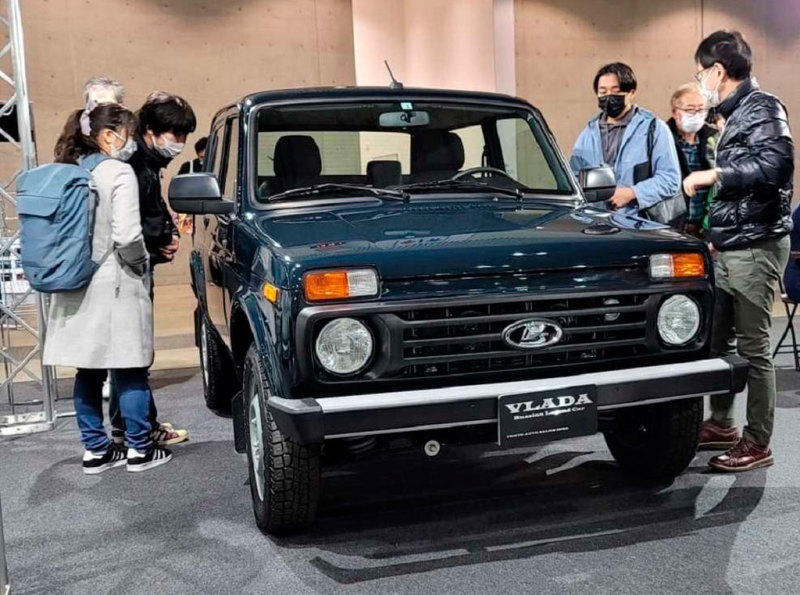 Российский внедорожник Vlada 4x4 представили в Японии