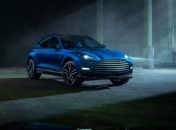 Самый мощный Aston Martin DBX707 появится в 2022 году