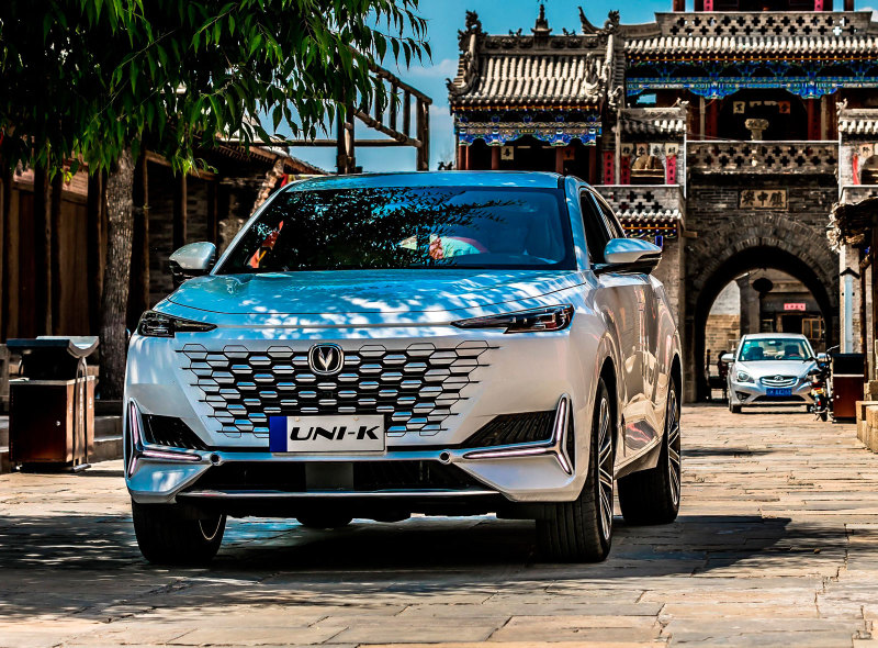 Кроссовер Changan Uni-K весной начнут продавать в России