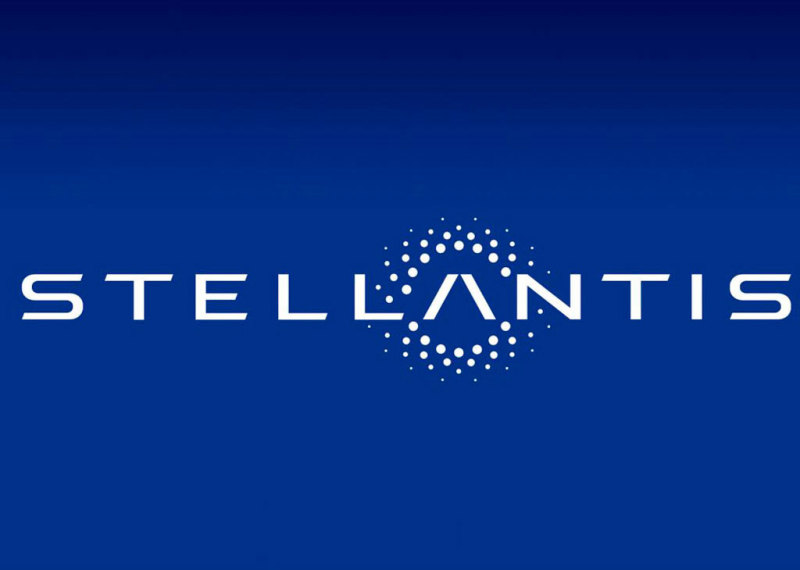 Завод "ПСМА Рус" приостановил экспорт автомобилей из России