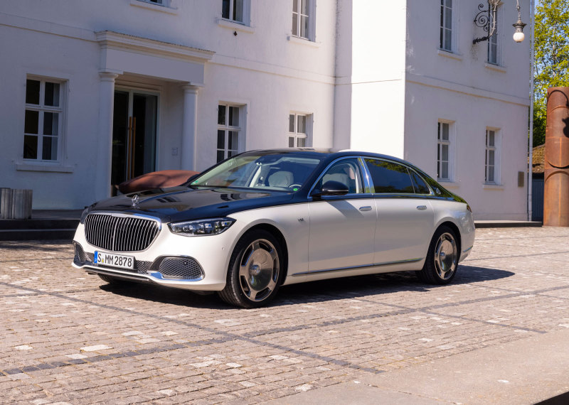 Дорогие европейские автомобили и мотоциклы запретят поставлять в Россию