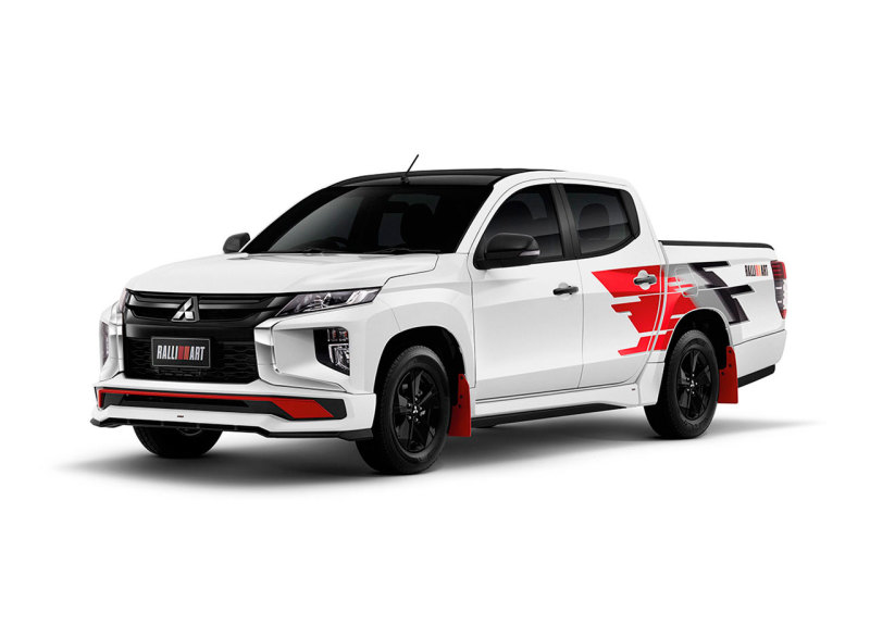 4-дверный Mitsubishi L200 получил версию Ralliart