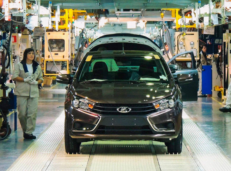 На "АвтоВАЗе" французов могут заменить на китайцев