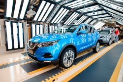 Nissan может остановить свою работу в России на год и более