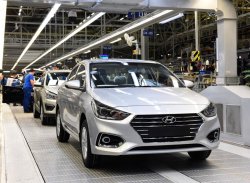 Легковые авто в России теперь выпускают всего два завода