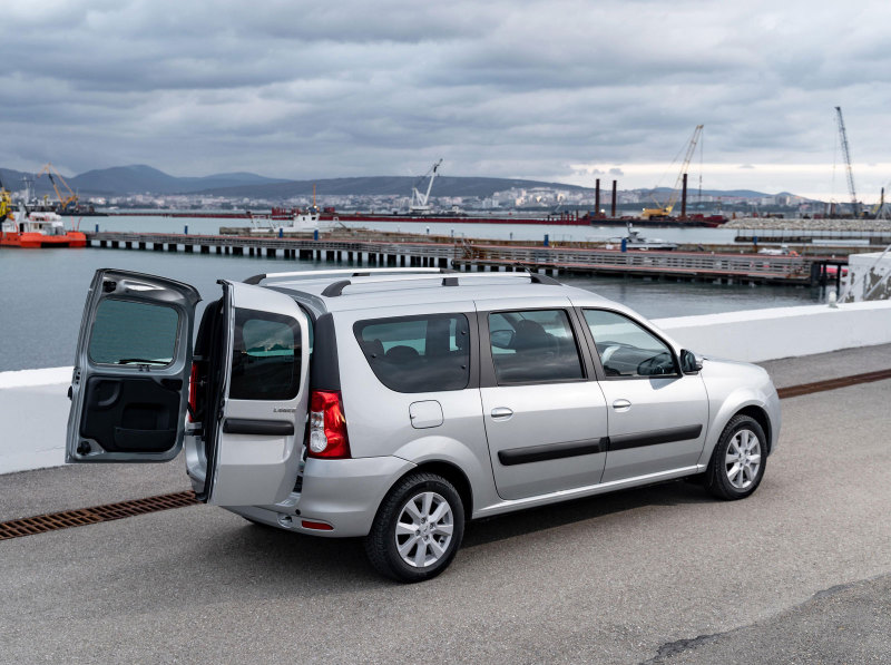 Lada Largus получит китайские электронные системы