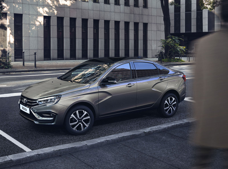 Обновлённая Lada Vesta NG появится только в 2023 году