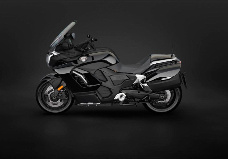 Новые российские мотоциклы Aurus Merlon проходят испытания