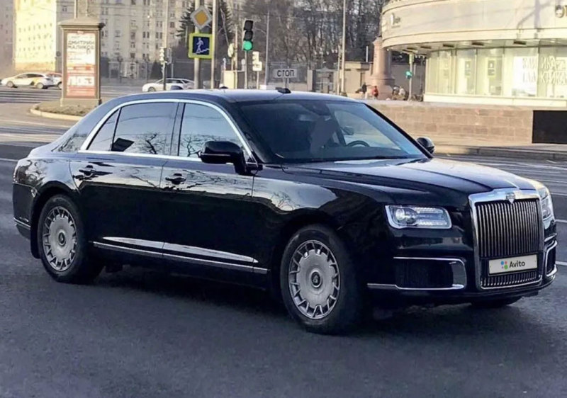 Aurus Senat оценили в 35 млн. рублей
