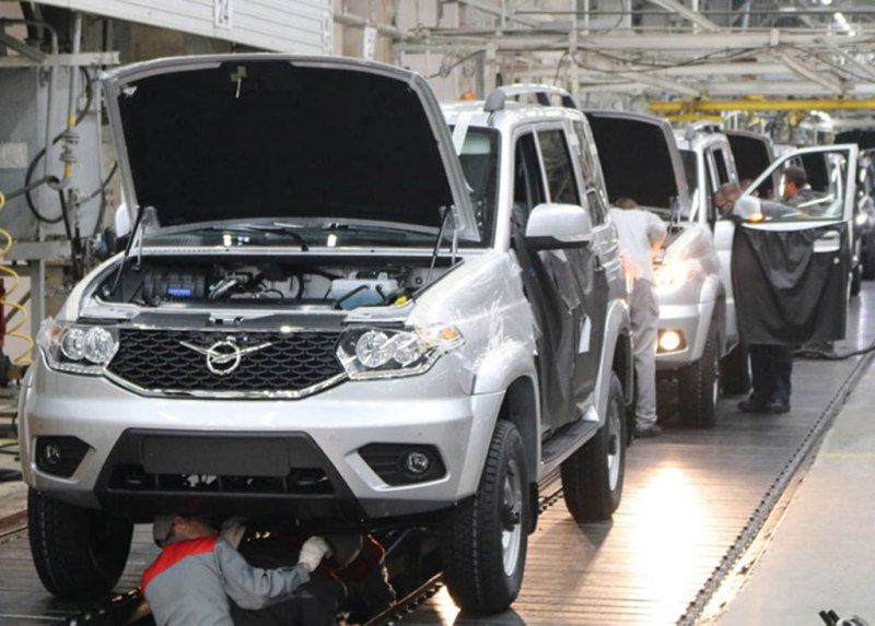 Упрощённые автомобили "УАЗ" появились в продаже