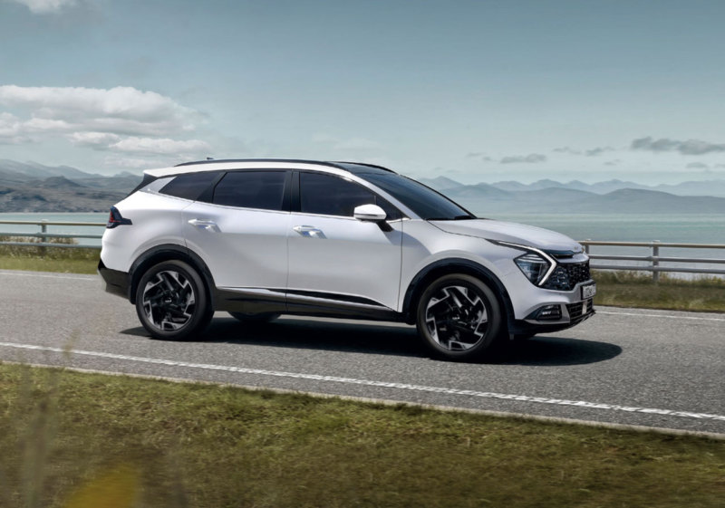 Новый Kia Sportage появился в России: от 2.849.900 руб.