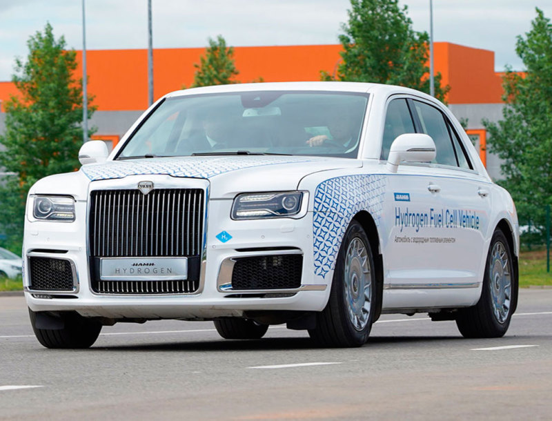 Водородный Aurus Senat оценили в 36 млн. рублей