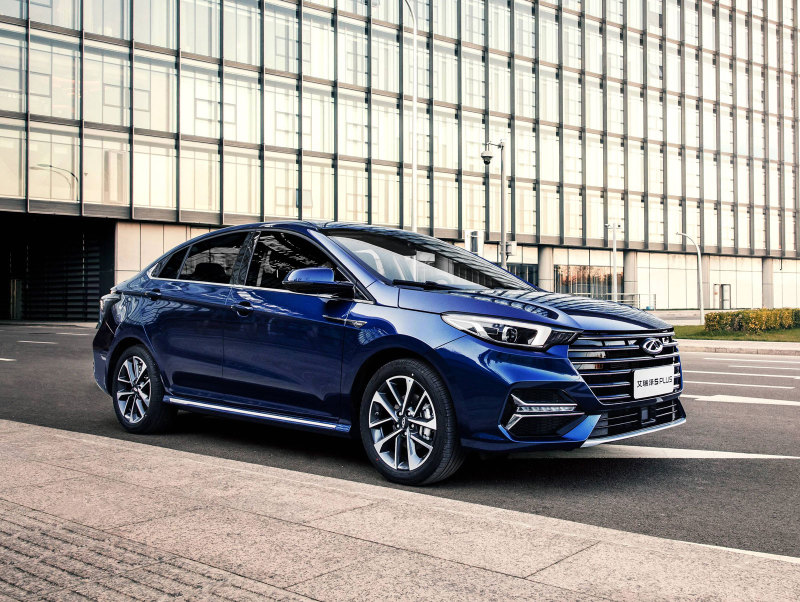 Седан Chery Arrizo 6 Pro хотят начать продавать в России