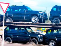 Внедорожник Lada Niva Travel получил новый цвет кузова