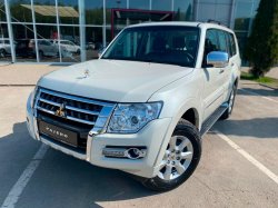 Новые Mitsubishi Pajero снова появились в России