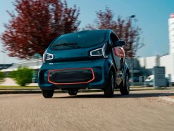 Миниатюрный электромобиль XEV Yoyo сертифицировали в России