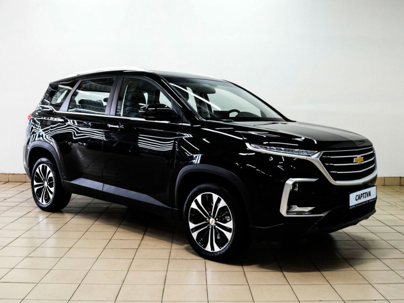 Новое поколение Chevrolet Captiva стали продавать в России