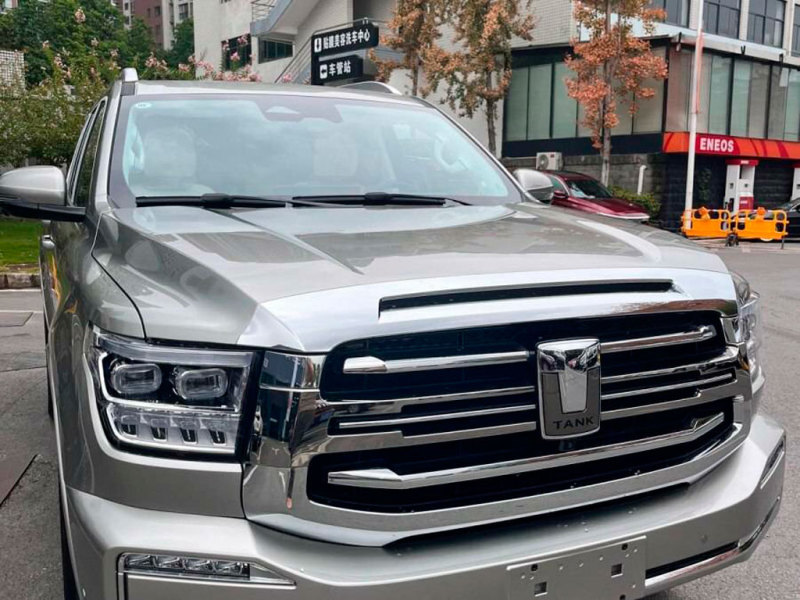 Большой внедорожник Tank 500 начали предлагать в России