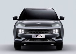 JAC JS6 начали предлагать в России: от 2.599.000 руб.