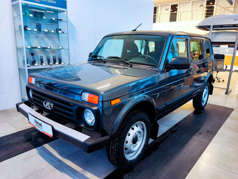 Пятидверный внедорожник Lada Niva Legend сняли с производства