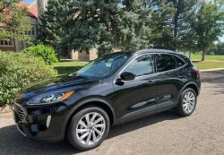 Кроссоверы Ford Escape стали предлагать в России