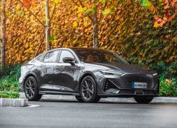 Лифтбек Changan UNI-V сертифицировали для России