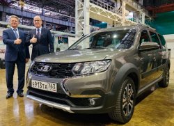 Электромобиль "Лада е-Ларгус" начнут выпускать в 2023 году