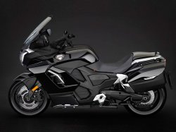 Российские мотоциклы Aurus Merlon начнут выпускать в 2024 году