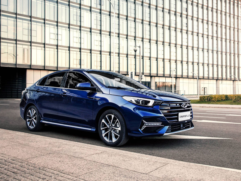 Седан Omoda S5 сертифицирован в России