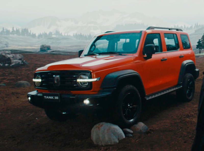 Tank 300 официально появится в России по цене от 3.699.000 руб.