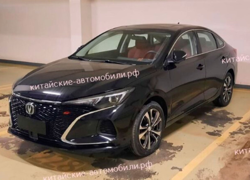 Седан Changan Eado Plus может официально появится в России