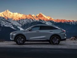 Exeed RX официально появится в России будущим летом