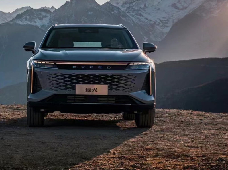 Для Exeed RX в российской версии стали известны технические характеристики