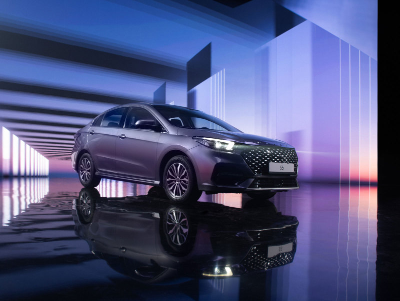 Седан Omoda S5: в России от 2.160.000 руб.