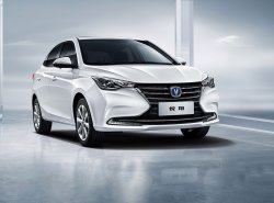 Седан Changan Alsvin начали предлагать в России