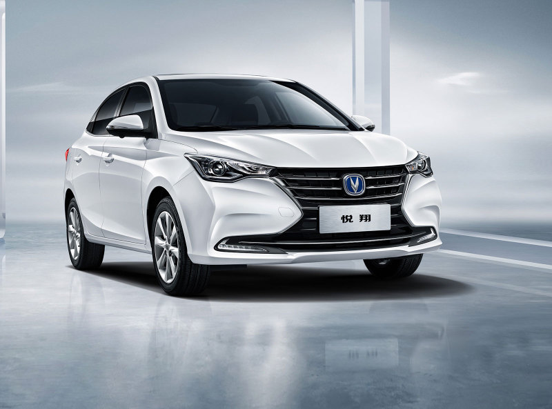 Седан Changan Alsvin начали предлагать в России