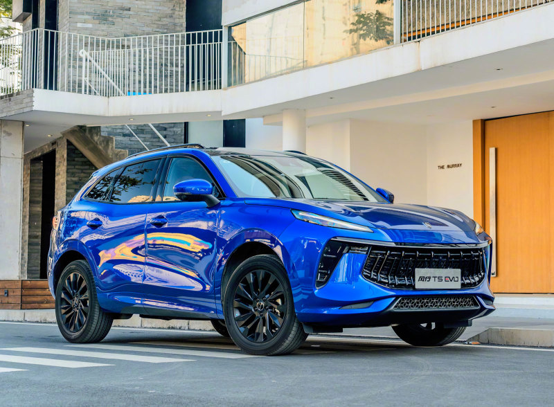 Китайская марка Forthing вышла на российский рынок