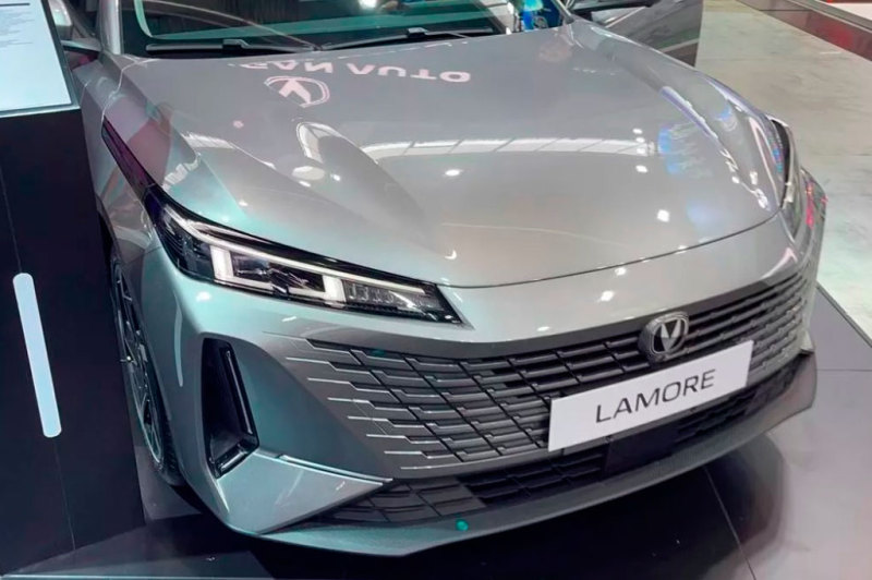 Changan Lamore официально появится в России до конца 2023 года