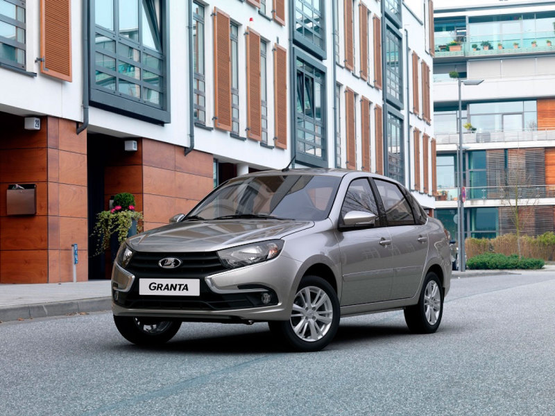 Lada Granta с российской ABS появилась у дилеров: от 772.500 руб.