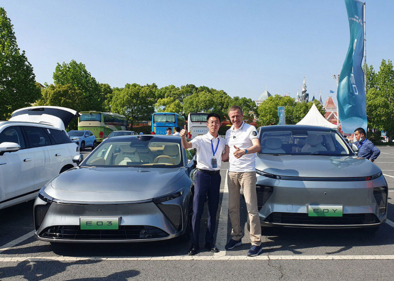 Электромобили Exlantix официально появятся в России