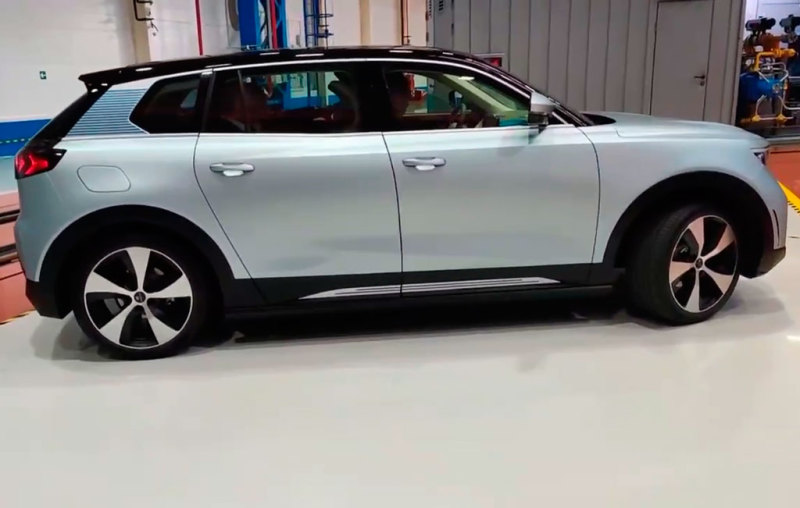 Предсерийный электрокроссовер E-Neva появится в 2025 году