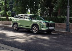 Про кроссовер Jaecco J7 для России рассказали технические подробности