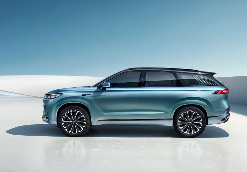 Большой кроссовер Jaecoo J8 официально появится в России