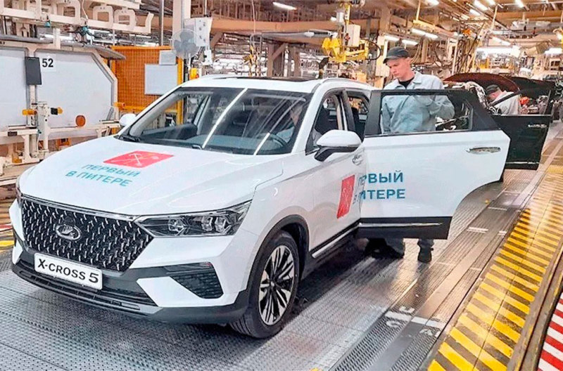 Кроссовер Lada X-Cross 5 появится в продаже не ранее декабря