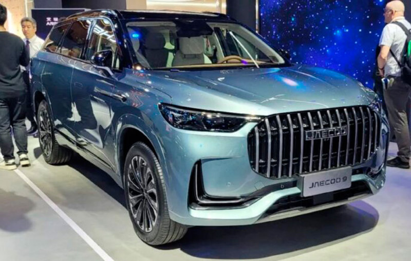 Кроссовер Jaecoo J8 начнут продавать на российском рынке в 2024 году