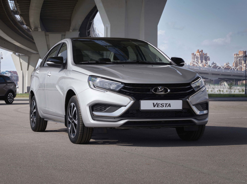 Названы автомобили, которые могут использовать российские чиновники