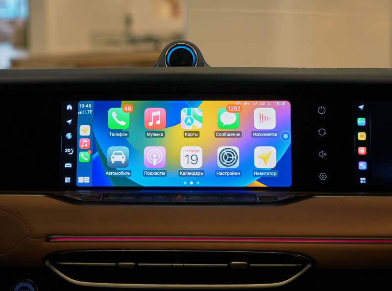 Модели Voyah получили поддержку Apple CarPlay и Android Auto в России