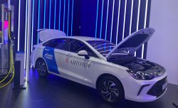 Битопливный седан BAIC U5 plus представил "Автотор"