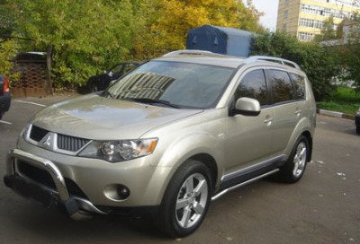 Mitsubishi Outlander